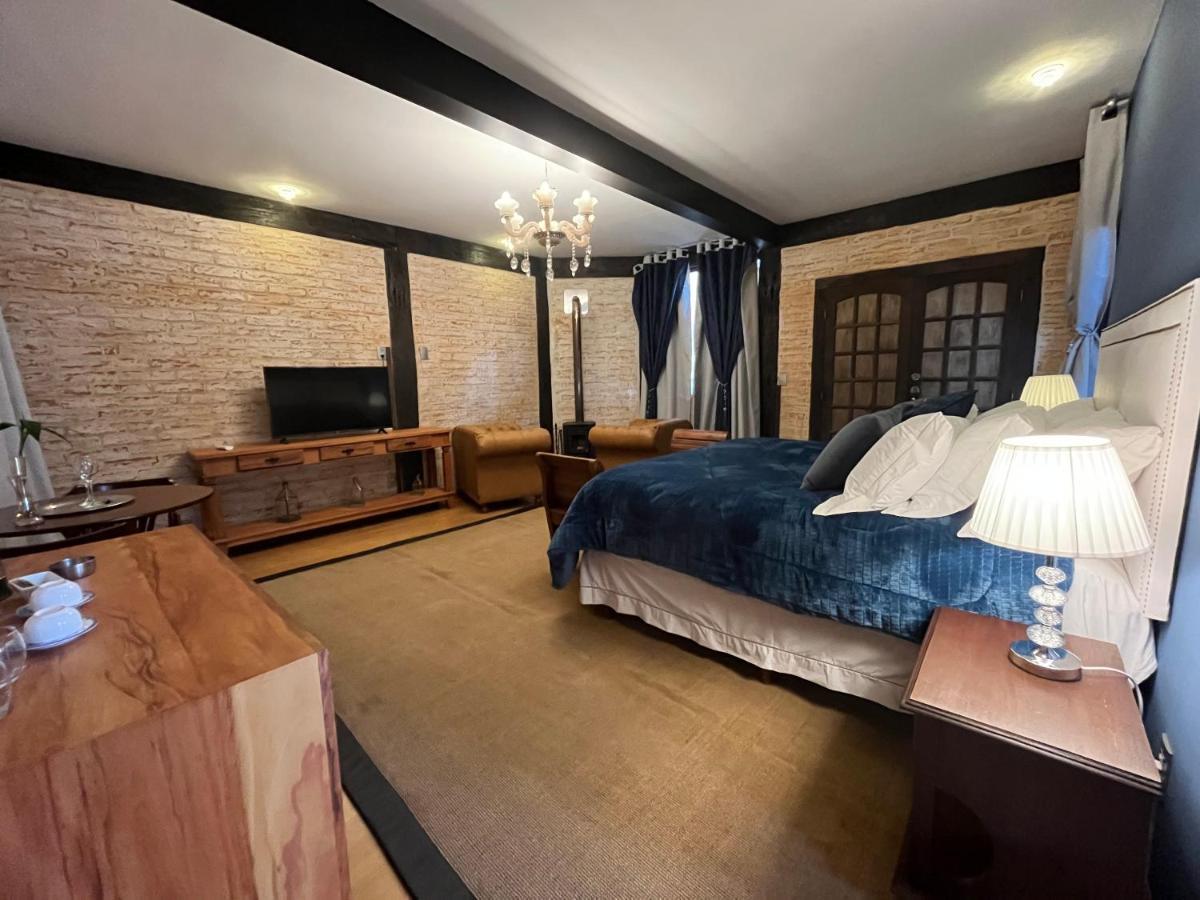 Dona Bendita Inn *