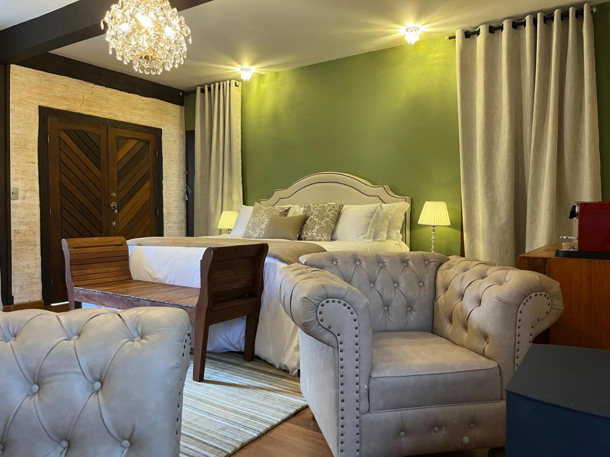Dona Bendita Inn *