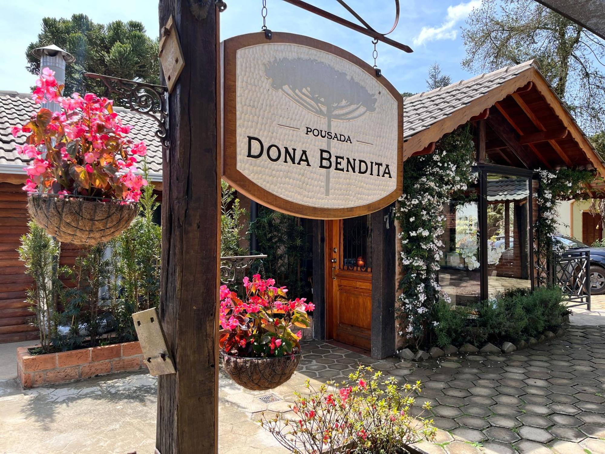 Dona Bendita Inn